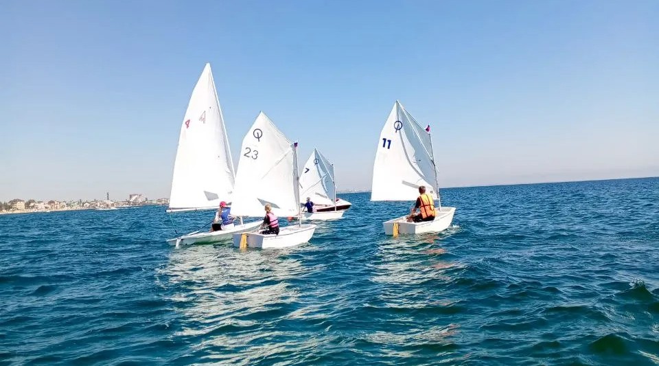 парусный спорт в Феодосии